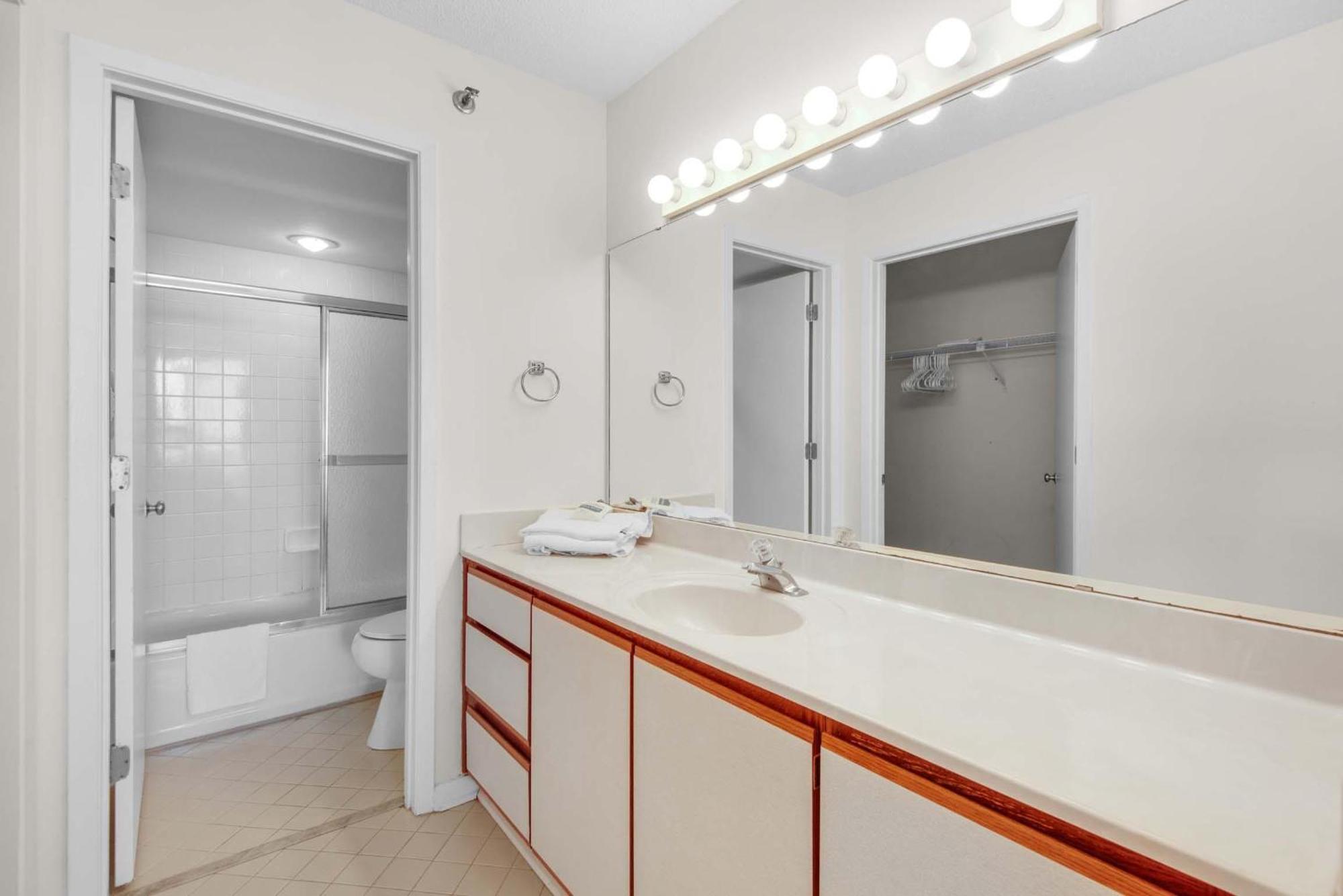 Tristan Towers Unit 10A Villa เพนซาโคลา ภายนอก รูปภาพ